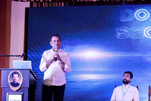 DAY_2_Sessions_Photo_19