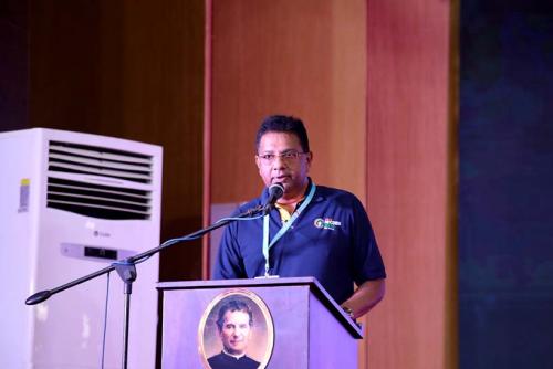 DAY_2_Sessions_Photo_23