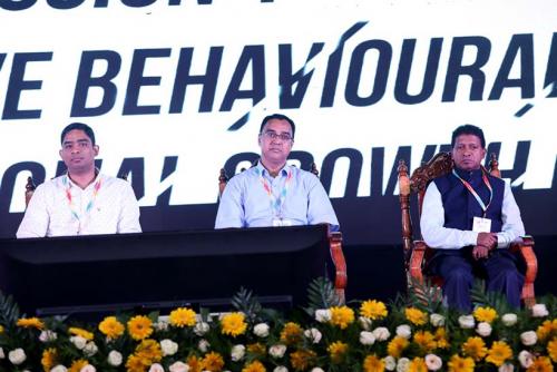 DAY_2_Sessions_Photo_24