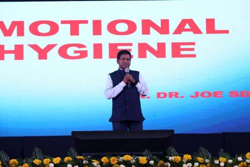 DAY_2_Sessions_Photo_25