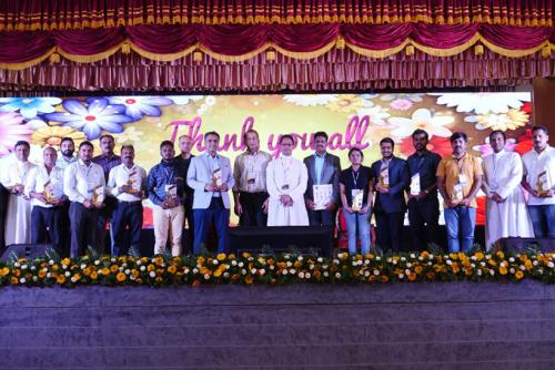 DAY_4_Closing_Photo_1