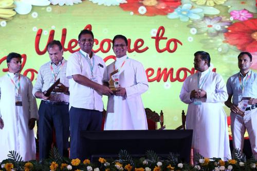 DAY_4_Closing_Photo_37